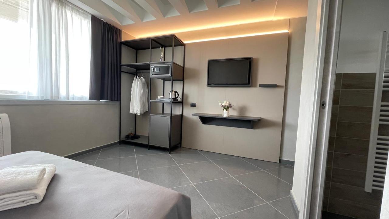 Uptown Urban Stay Lecce Zewnętrze zdjęcie